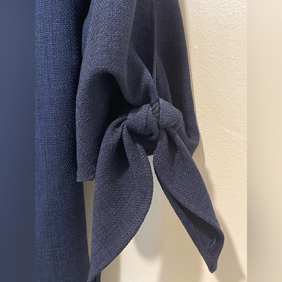 Olivia Gray - Navy Off the Shoulder - Picture 4 of 5